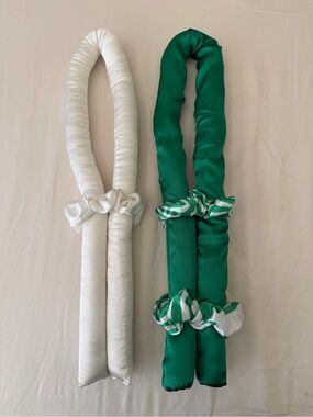 Set of 2 Green and White Satin Hair Heatless Curlers